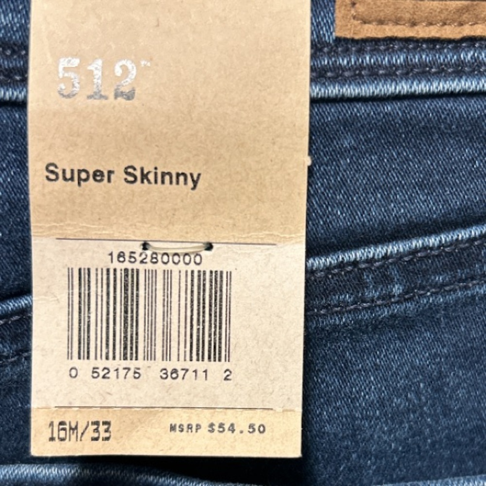 NWT!!! Levi Super Skinny Legging Tummy Slimming Woman’s Jeans 16 - Picture 4 of 11